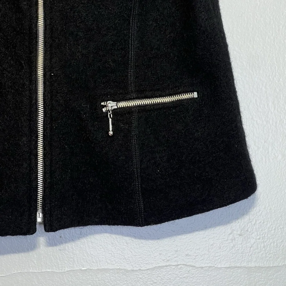 Vintage‎ Rafaella Wool Vest Womens Gold Hardware Sz M Black V-Neck